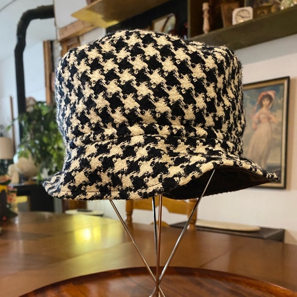 Vintage houndstooth bucket hat - Picture 3 of 4